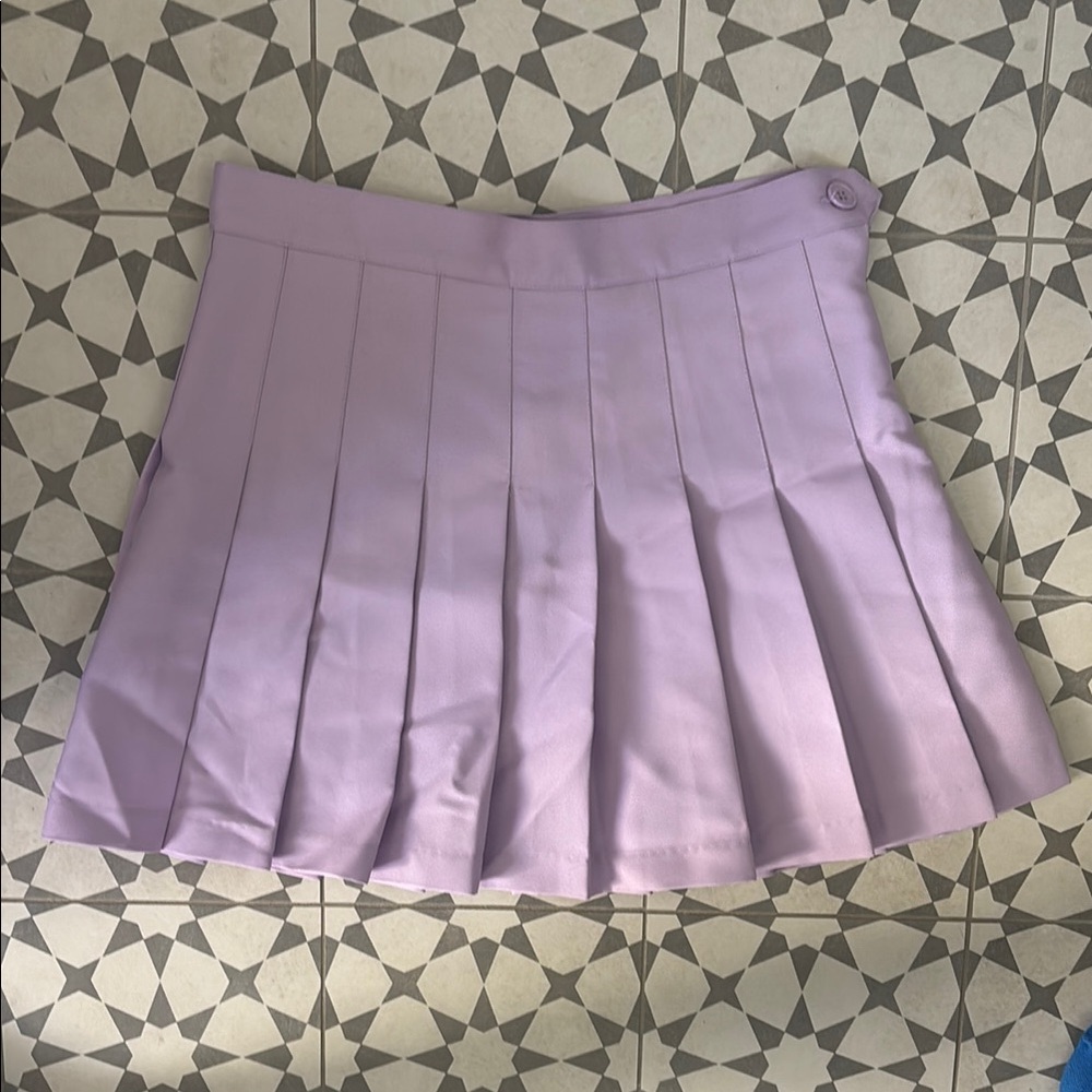 American Apparel Pleated Skirt